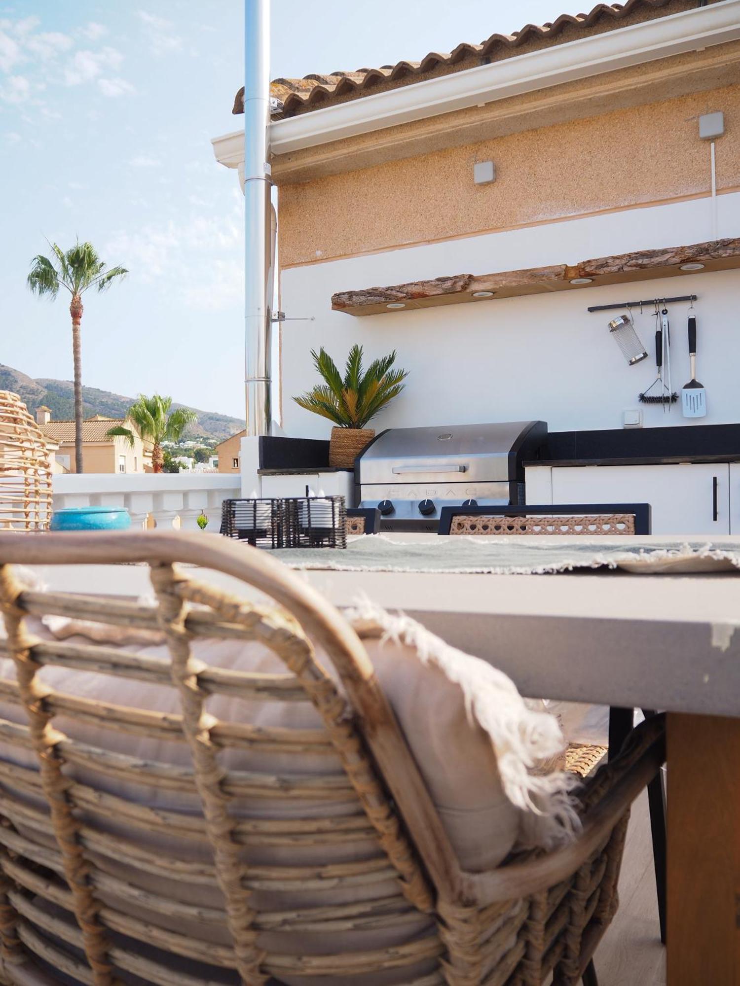 Casa Naru Albir, Duplex Appartement Met Ruim Terras En Buitenkeuken Альбир Экстерьер фото